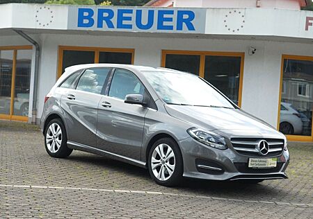 Mercedes-Benz B 180 Navi Tempomat PTS