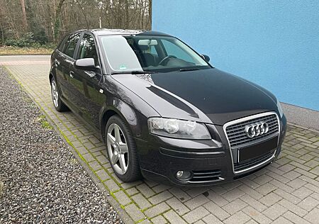 Audi A3 2.0 FSI Ambiente Sportback Ambiente