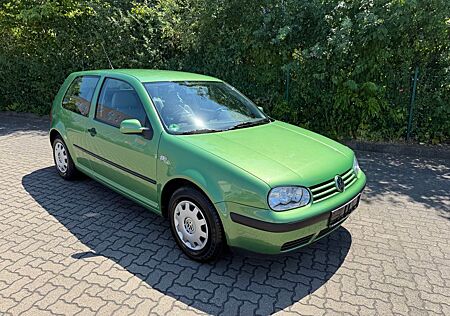 VW Golf Volkswagen 1.4 Basis
