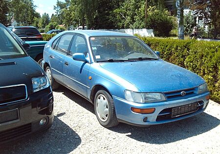 Toyota Corolla 1.4 XLi Spirit Schiebedach ABS
