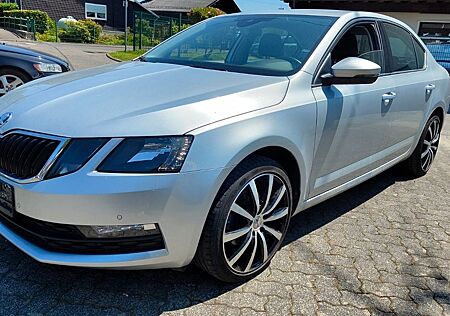 Skoda Octavia Lim. Ambition