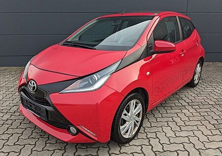 Toyota Aygo (X) Aygo 1.0l x-wave Kamera Klima Schiebedach