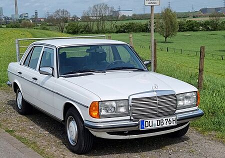 Mercedes-Benz 280 E, W123, Originalzustand, nur 91000 KM