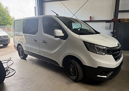 Renault Trafic 2.0 D Automatik Navigation Kamera AHK PDC