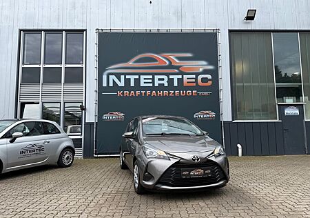 Toyota Yaris Comfort Edition*SHZ*CAM*FSP*1 HAND*TÜV NEU