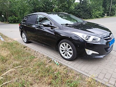 Hyundai i40 cw 2.0 GDI Premium Automatik Premium