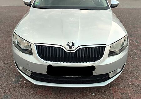 Skoda Octavia 1.6 TDI DSG Joy Combi Joy