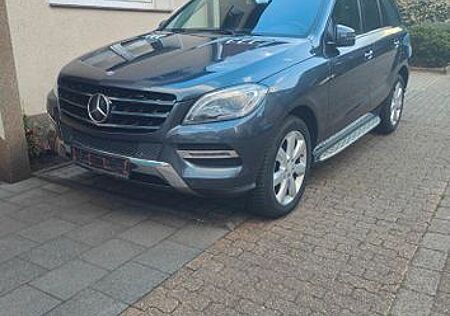 Mercedes-Benz ML 350 gebraucht kaufen Mercedes-Benz ML 350 BlueTEC 4MATIC +VIELES NEU !+