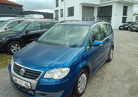 VW Touran Volkswagen Trendline*Xenon*6.Gang*Navi*AHK*2.Hd**