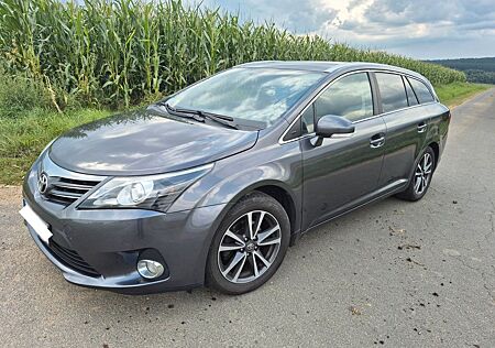 Toyota Avensis Combi 2,0-l-D-4D -