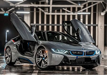 BMW i8 - M PERFORMANCE