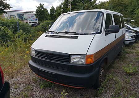 VW T4 Caravelle Volkswagen Standard