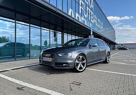 Audi S4 3.0 TFSI S tronic quattro Avant