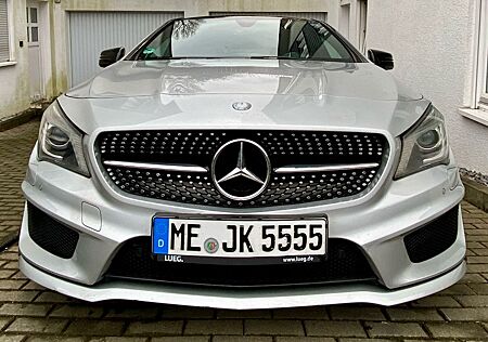 Mercedes-Benz CLA 200 Shooting Brake CLA 200 AMG Line Shoo...