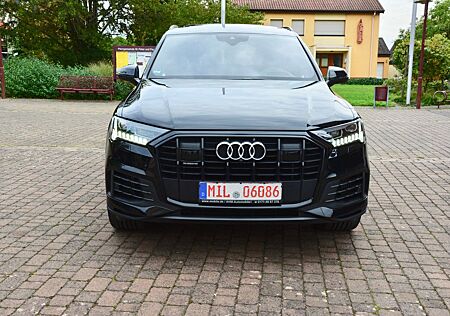 Audi Q7 55 TFSI e quattro/S-LINE/PANO/HUD-UP/MATRIX/V