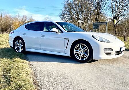 Porsche Panamera 4 970 PDK Sport Chrono 3,6L V6