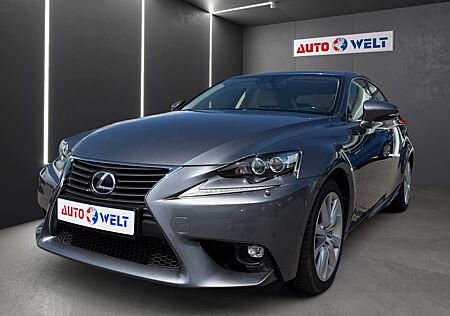 Lexus IS 2.5 Hybrid 300h Bi-Xenon Sitzbelüftung Leder