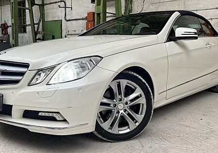 Mercedes-Benz E 350 CGI BlueE. AVA NAVI KEYLESS-GO LEDER BEIGE