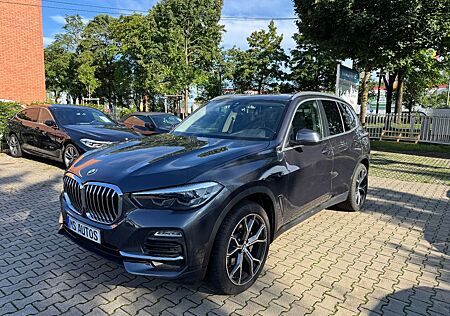 BMW X5 xDr 30d X Line*Panorama*Kamera*Live Cockpit