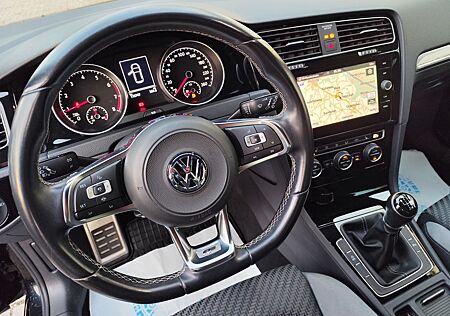 VW Golf Volkswagen VII 1.5 TSI R line(Inter+Exter)Navi Led ACC