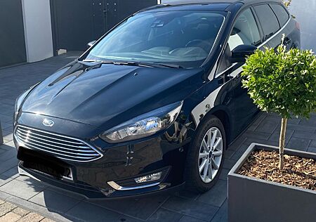 Ford Focus 1,0 EcoBoost 92kW Titanium Turnier Tit...