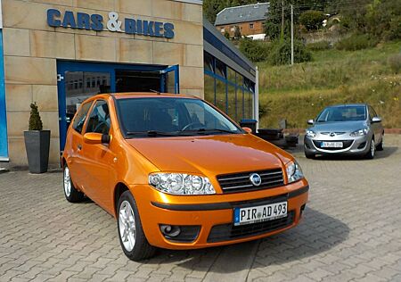 Fiat Punto 1.2 8V Dynamic 1.HAND! HU NEU!