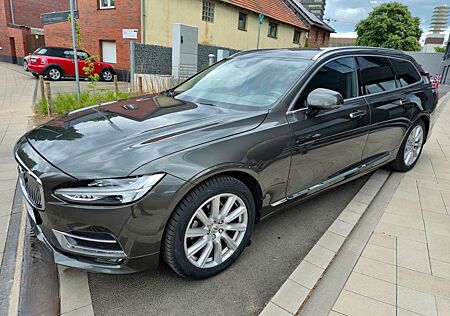Volvo V90 2.d"INSCRIPTION"NAVI/LEDER/XENON/CAMERA