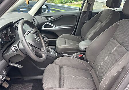 Opel Zafira Tourer