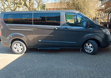 Ford Transit Custom Lange Version