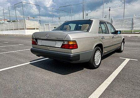 Mercedes-Benz 300 300TD*W124*Klimaautomatik*Leder*TÜV*H-Kennz*TOP!