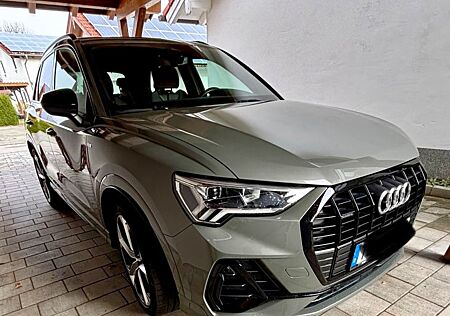 Audi Q3 45 TFSI quattro S tronic S line S line