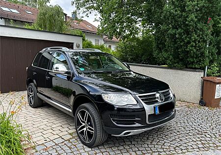 VW Touareg Volkswagen 3.0 ABT V6 TDI 281PS AHK STDHZ North Sai
