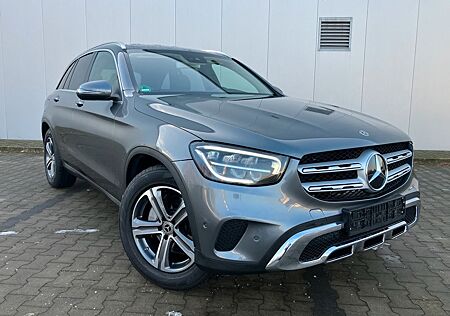 Mercedes-Benz GLC 220 d 4Matic*LED*NAVI*KAMERA*PDC*AHK*