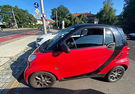 Smart ForTwo Coup 1.0 45kW + Fahrradgepäckträger