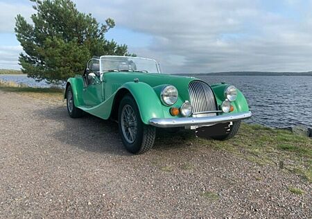 Morgan Plus 8
