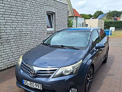 Toyota Avensis Combi 1,8-l-Valvematic Comfort Comfort