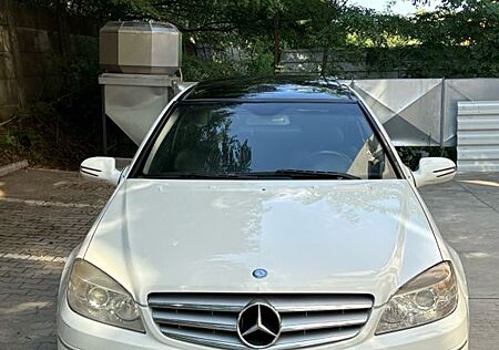 Mercedes-Benz CLC 230