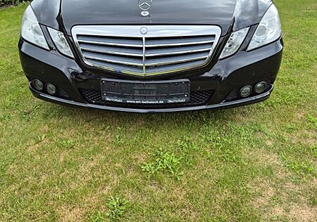Mercedes-Benz 200