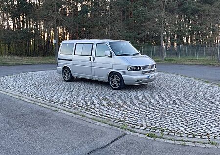 VW T4 Multivan Volkswagen 2.5 TDI 151 PS