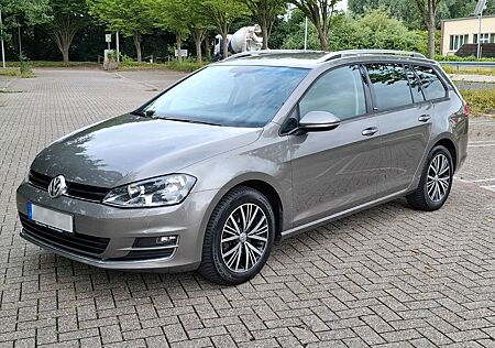VW Golf Volkswagen 1.2 TSI BMT ALLSTAR Variant ALLSTAR