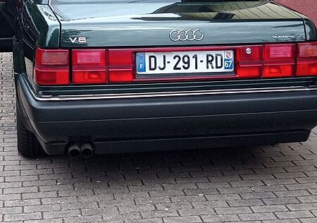 Audi V8