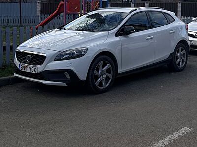 Volvo V40 Cross Country D2 -
