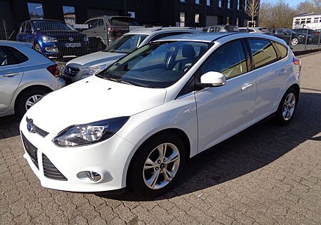 Ford Focus 1.0 Champions Edition, Klima, Alu