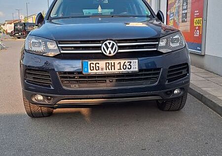 VW Touareg Volkswagen 3.0 V6 TDI Tiptronic BlueMotion Tech...