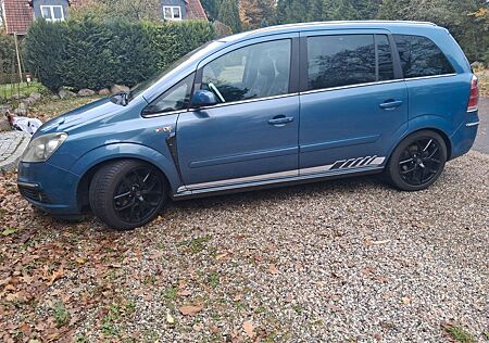Opel Zafira 1.8 -B Benziner,120.600 km, TÜV 02.2027