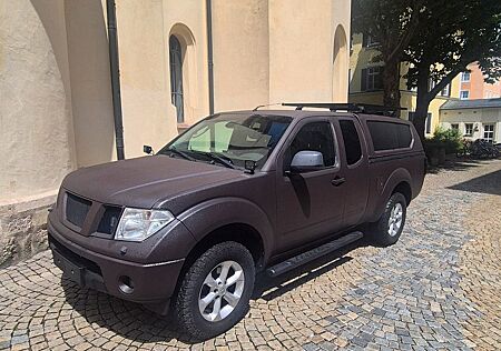 Nissan Navara D40 BJ08