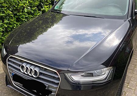 Audi A4 2.0 TDI 143PS multitronic Attraction Avant