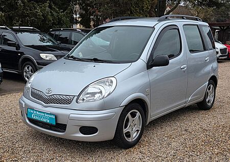 Toyota Yaris Verso*Autom*Klima*AllwetterReif. TÜV-07.27