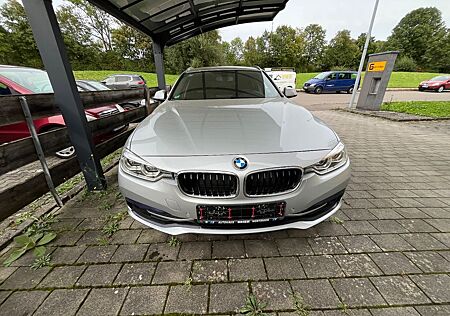 BMW 320 gebraucht kaufen BMW 320d xDrive Touring Sport Line KeyLess