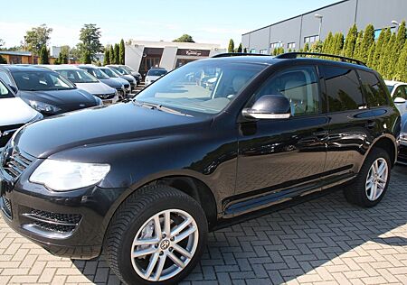 VW Touareg Volkswagen V6 TDI, Vollaustattung Navi, Leder grau